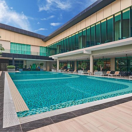 Four Points By Sheraton Десару Экстерьер фото